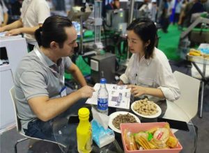 ප්‍රදර්ශන ප්‍රදර්ශනය 4